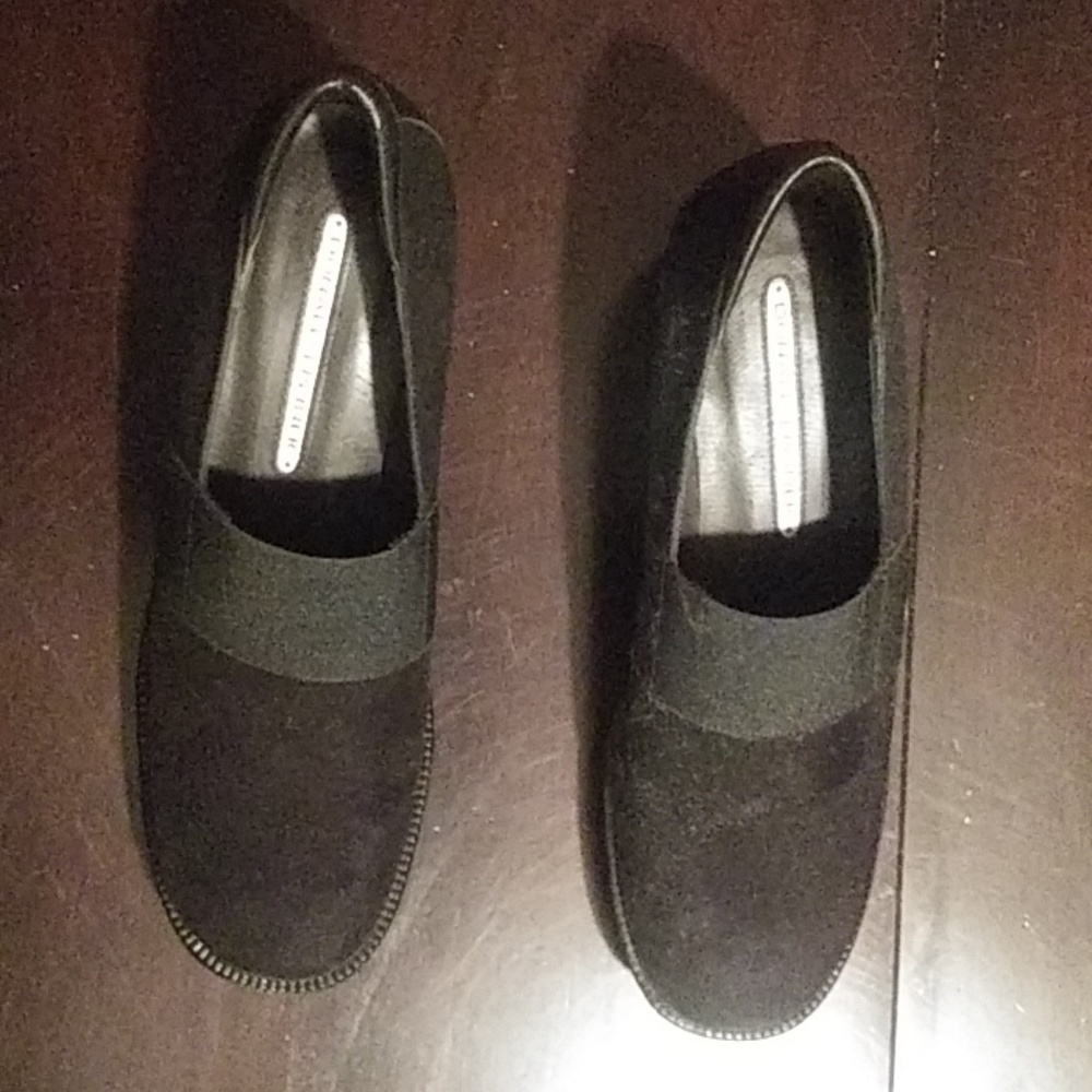 Womens shoes/wedge